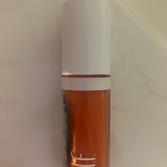 Elf camo liquid Blush - Picture 3 of 7